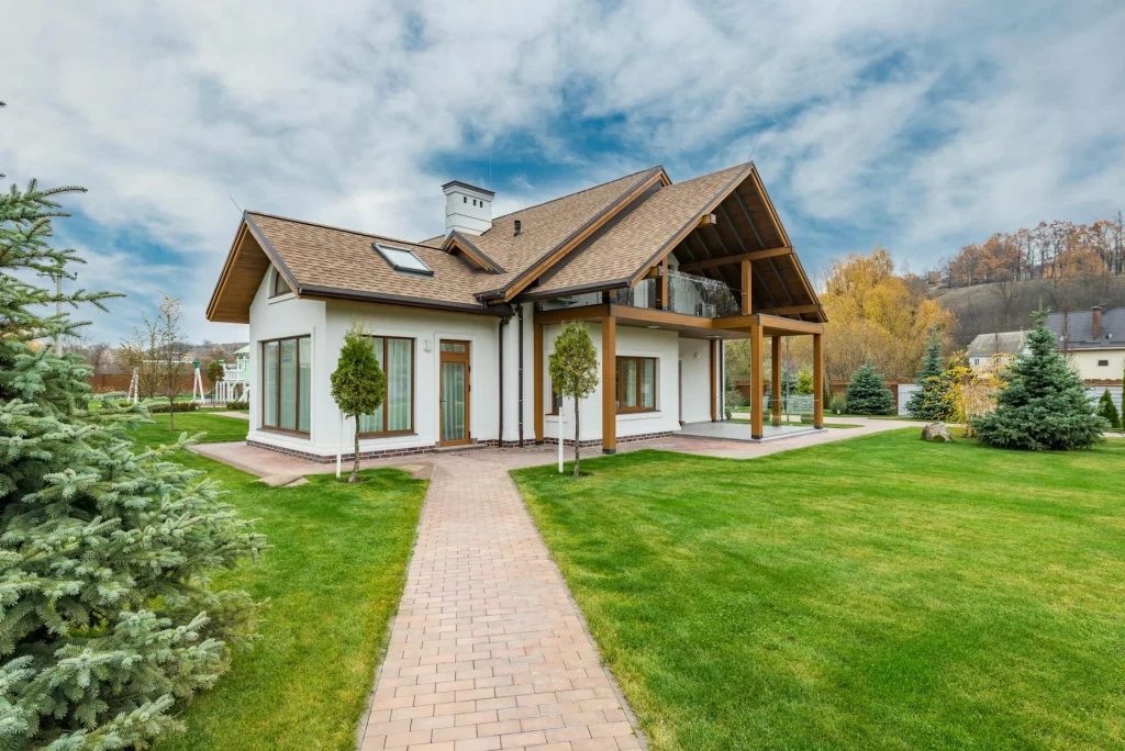 cuánto cuesta construir una casa: chalets y viviendas adosadas